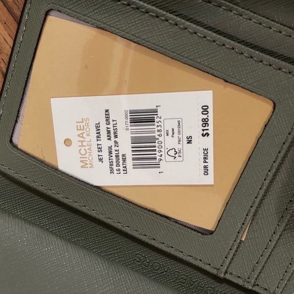 Michael Kors Double Zipper Wallet Army Green - Picture 5 of 5
